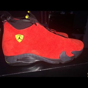 Retro Jordan 14 ‘Ferrari’